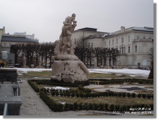 2. 米拉貝爾花園(火元素雕像)